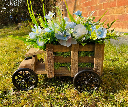 Artificial garden truck planter decor